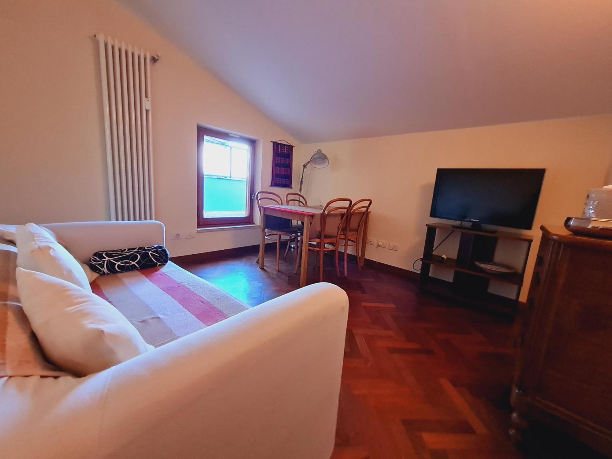 Mansarda Luminosa E Confortevole Florencia